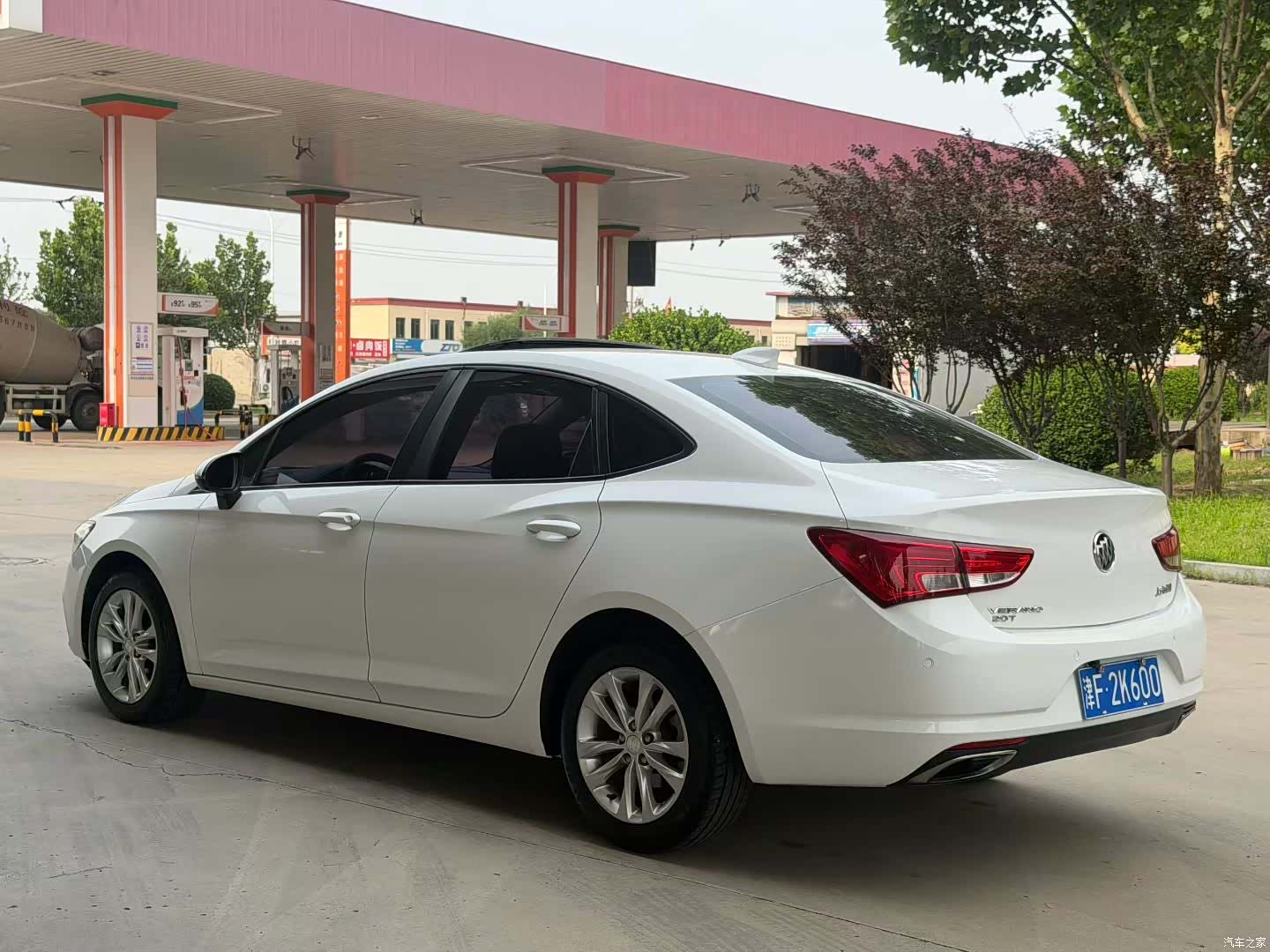 Buick Verano, 2018 4