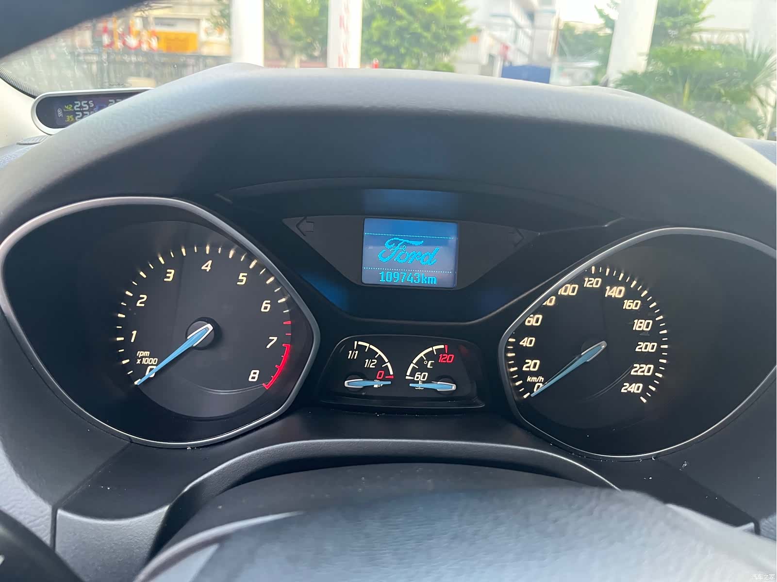 Ford Focus, 2014 19