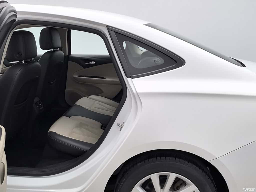 Buick Verano, 2019 15