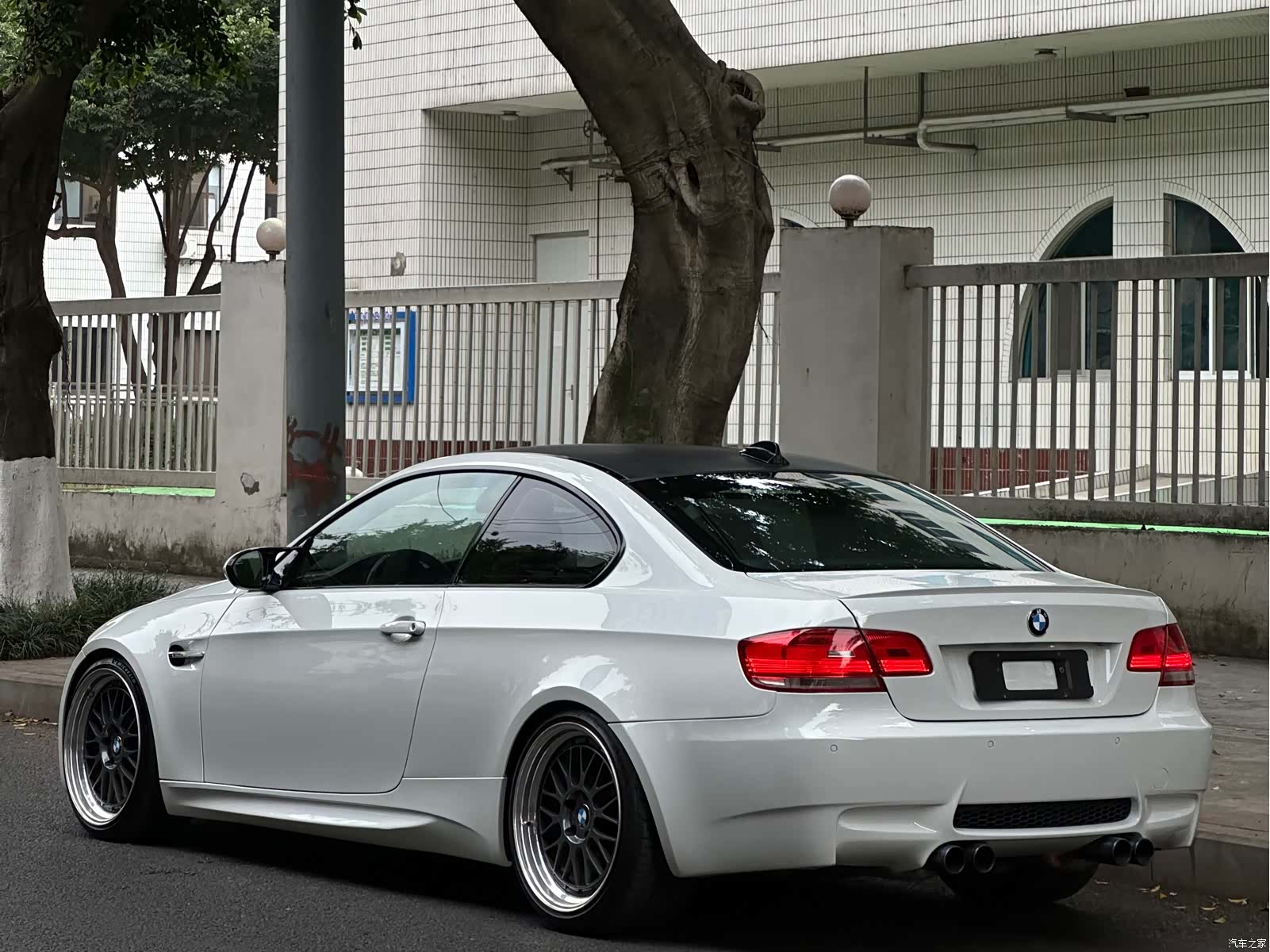 BMW M3, 2009 3