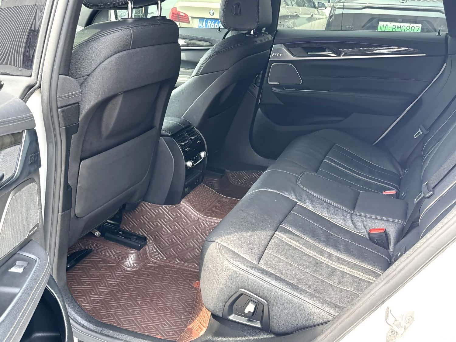 BMW 6 Series GT, 2021 все фото