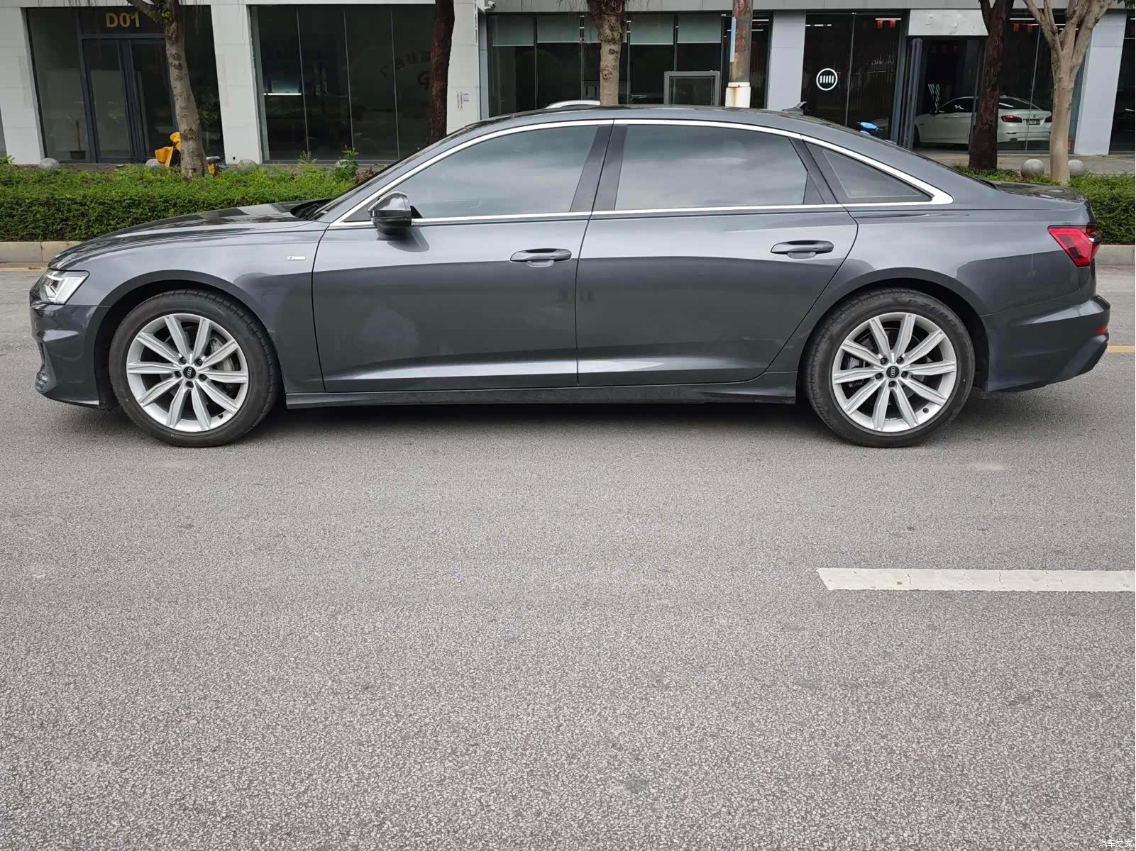 Audi A6L, 2022 13