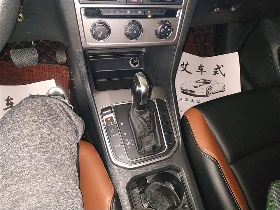 Volkswagen Golf*Jiayu