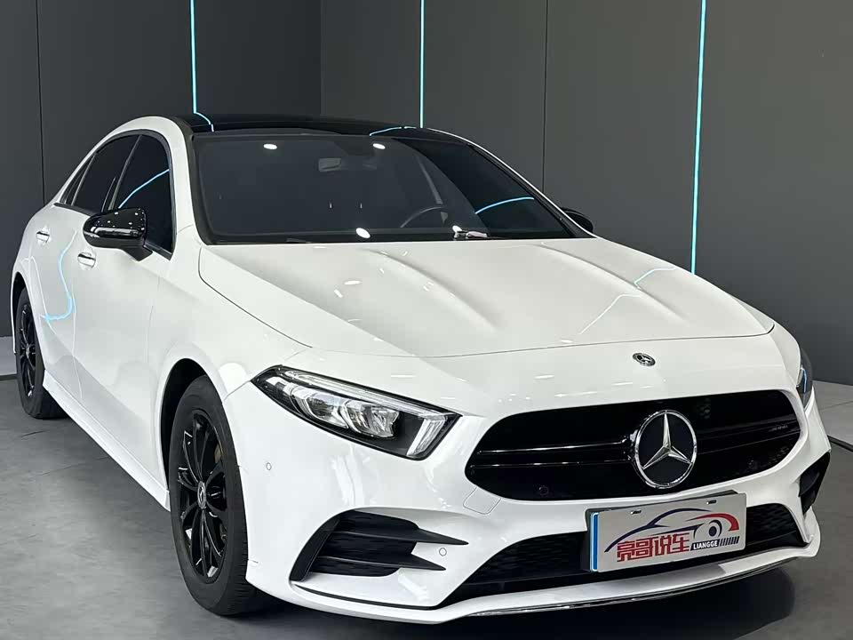 Mercedes-Benz Class A Mercedes-Benz Class A