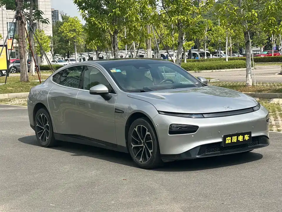 XPENG P7