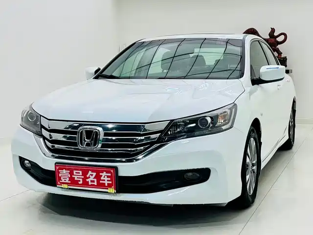 Honda Accord 2015 — купить из Китая под заказ