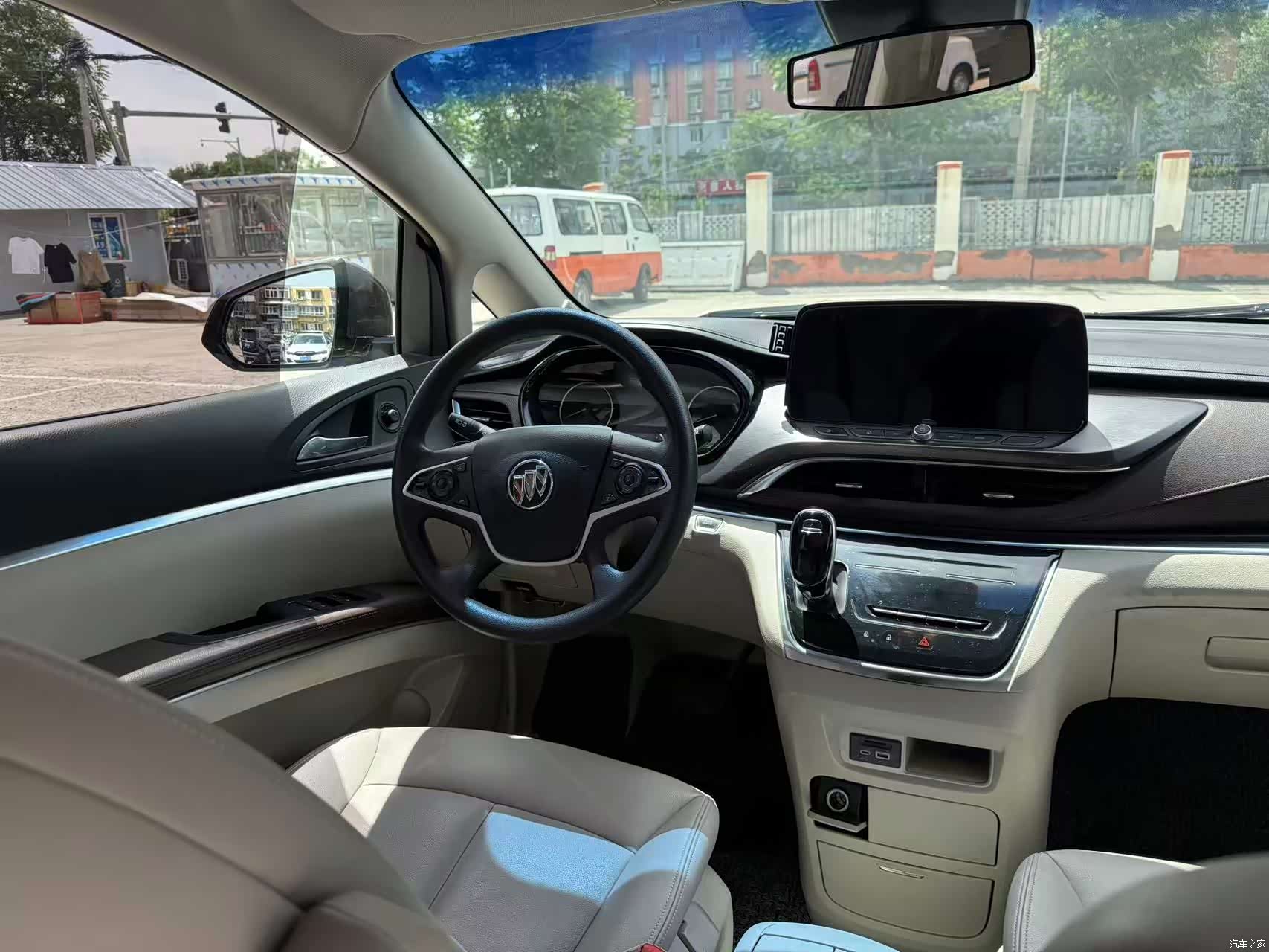 Buick GL8, 2024 15