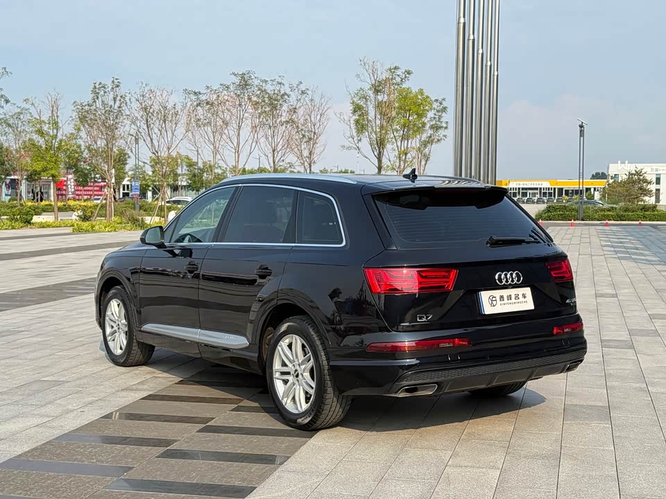 Audi Q7 Audi Q7