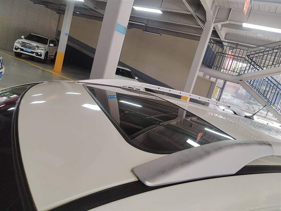 BYD S7