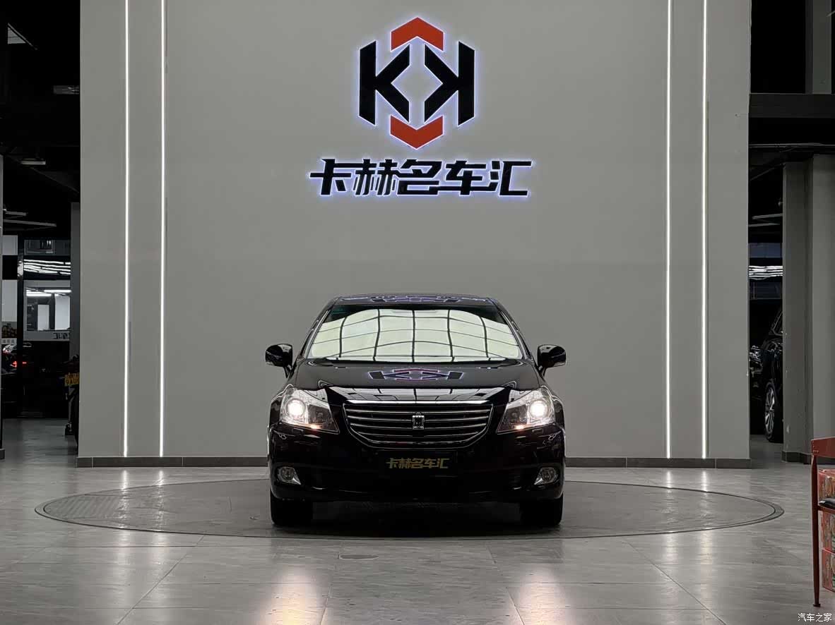 Toyota Crown, 2011 2