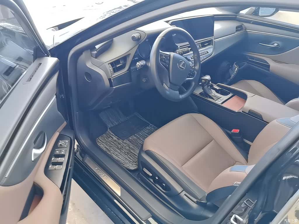 Lexus ES, 2024 16