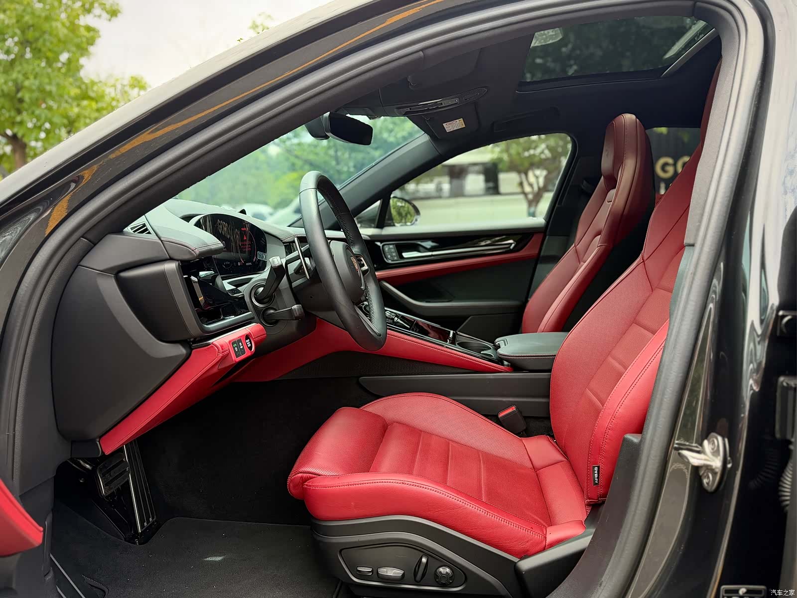 Porsche Panamera, 2024 11