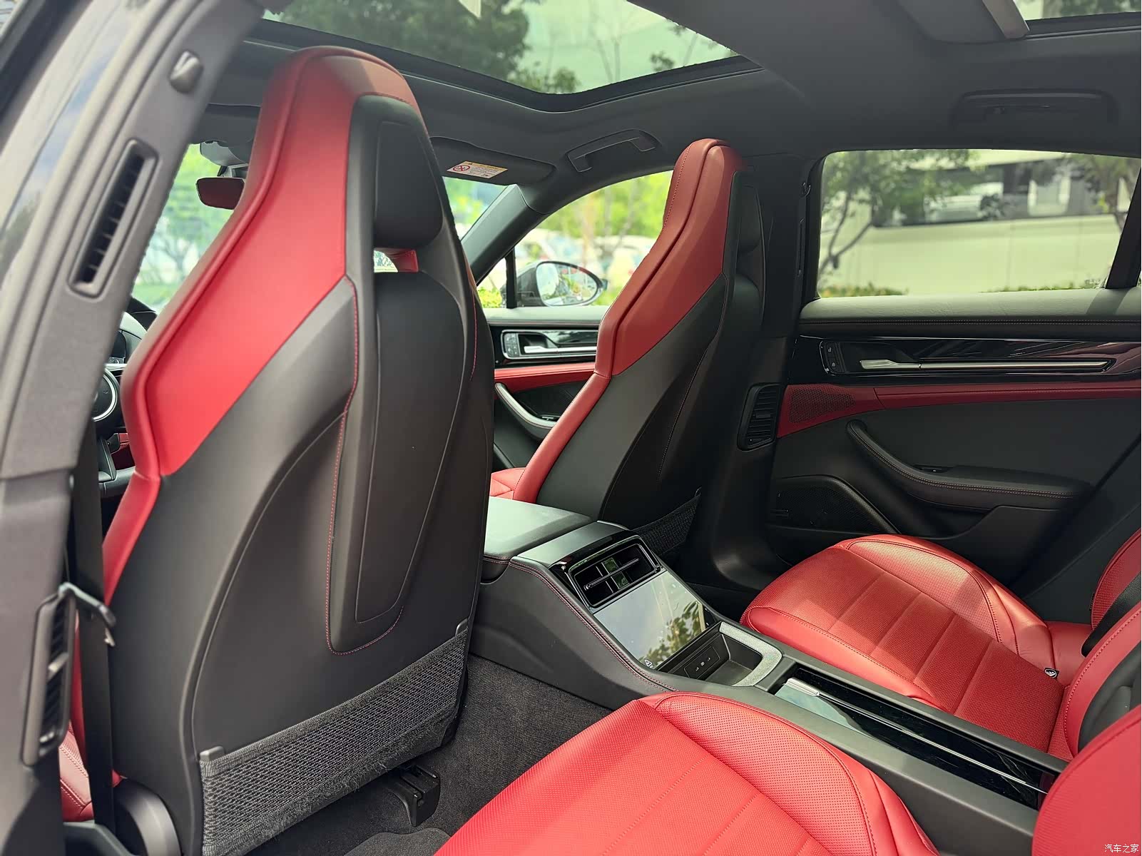 Porsche Panamera, 2024 13