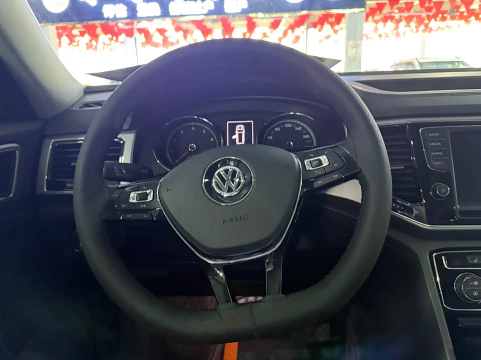 Volkswagen Tourang
