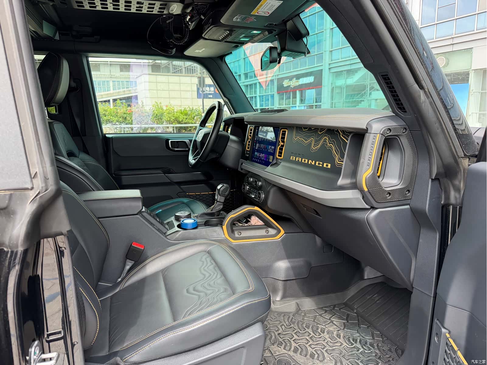 Ford Bronco, 2024 8