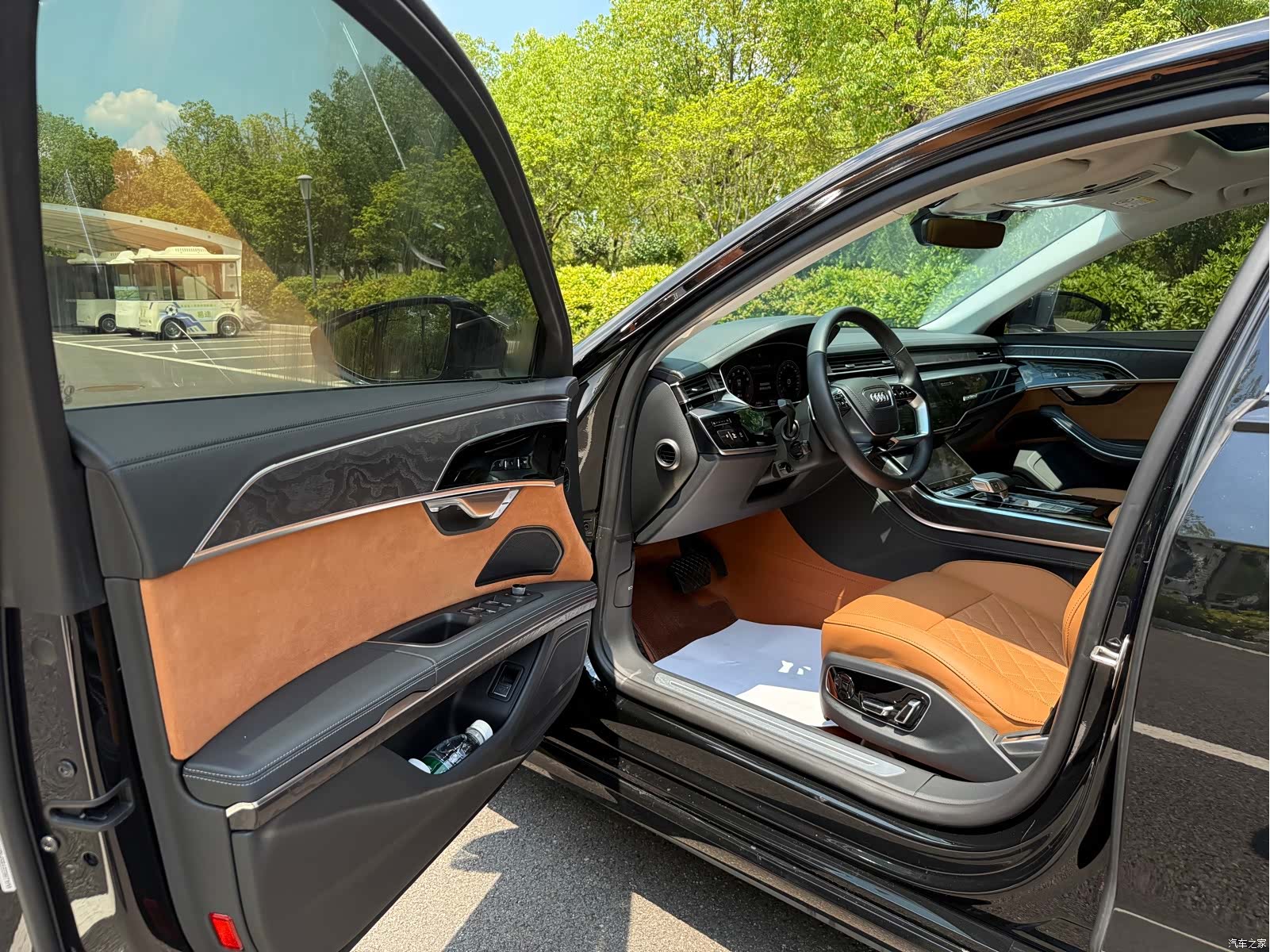 Audi A8L, 2023 17