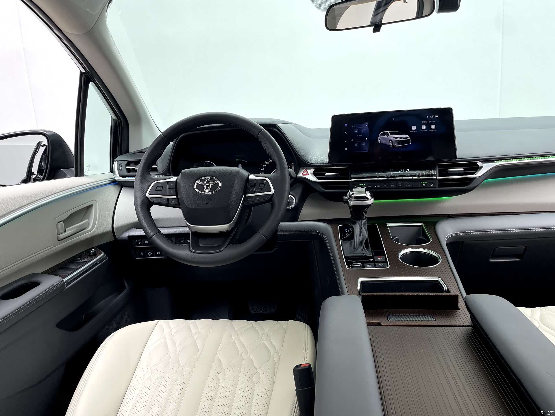 Toyota Sienna, 2026 23