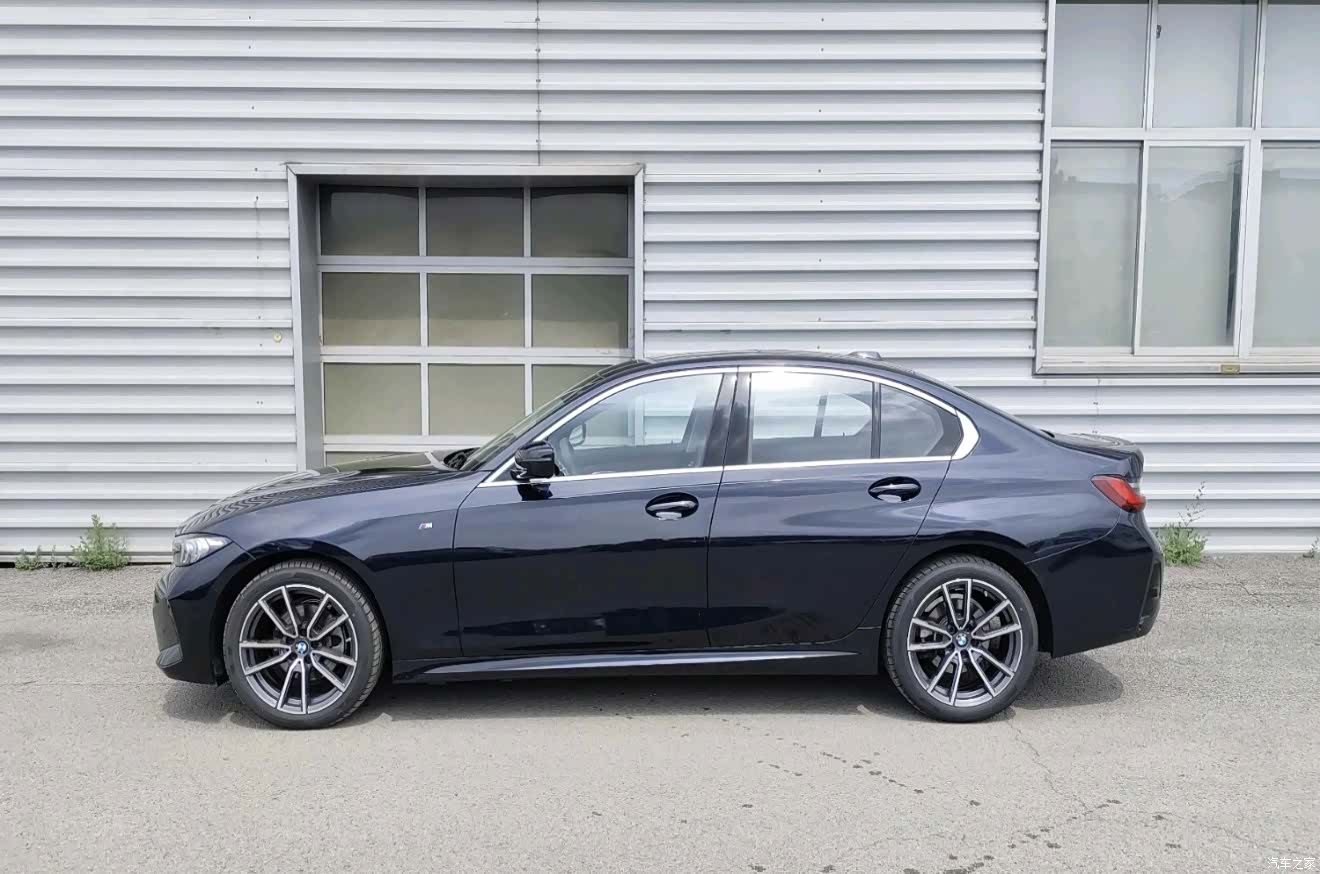 BMW 3 Series, 2025 4