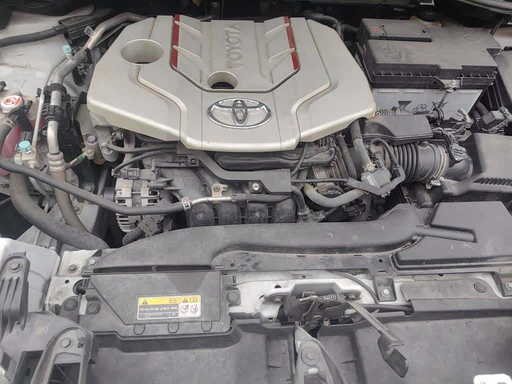Toyota Frontlander, 2022 13