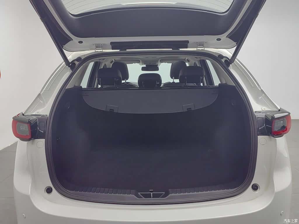 Mazda CX-5, 2022 16