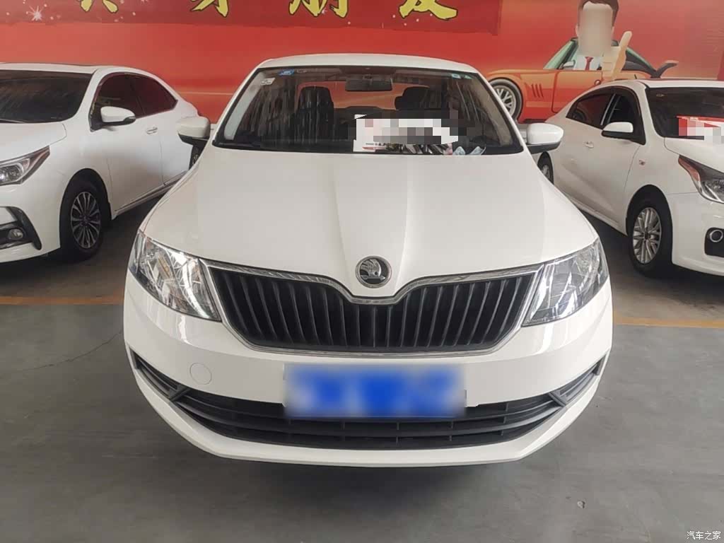 Skoda Rapid, 2018 3
