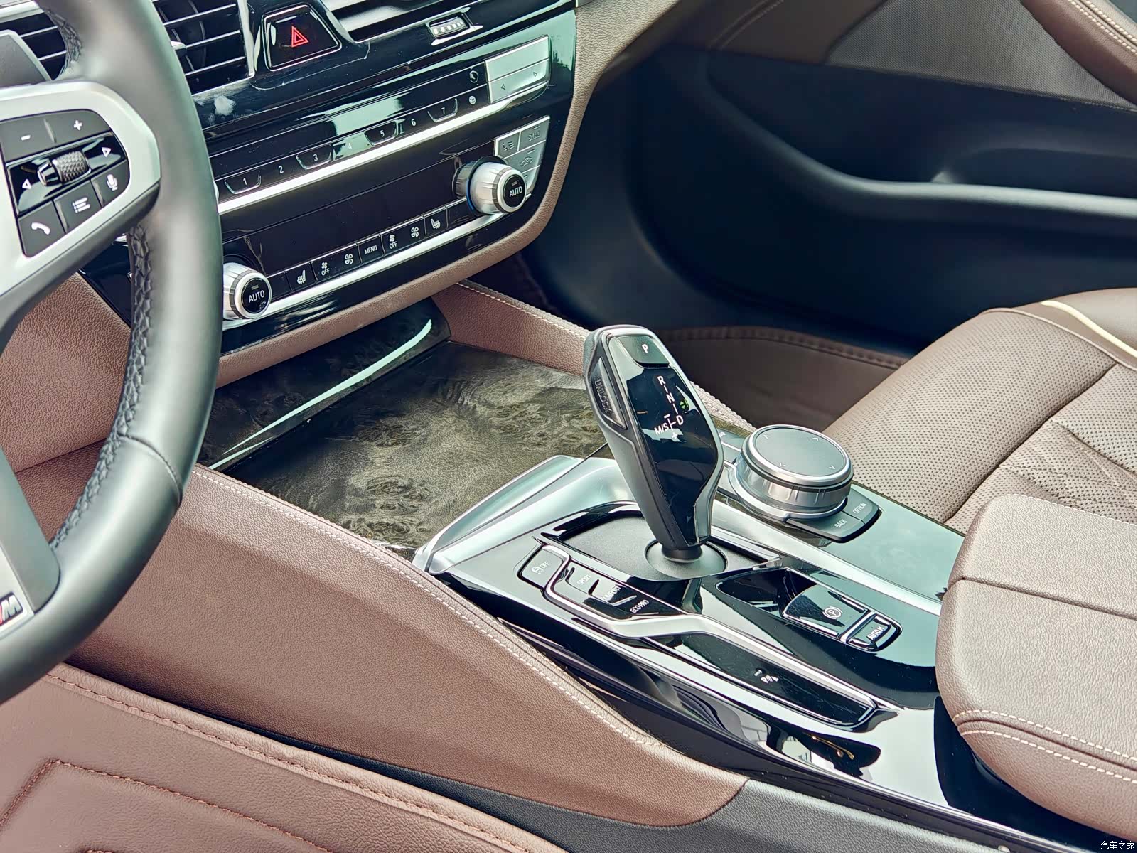 BMW 5 Series, 2021 12