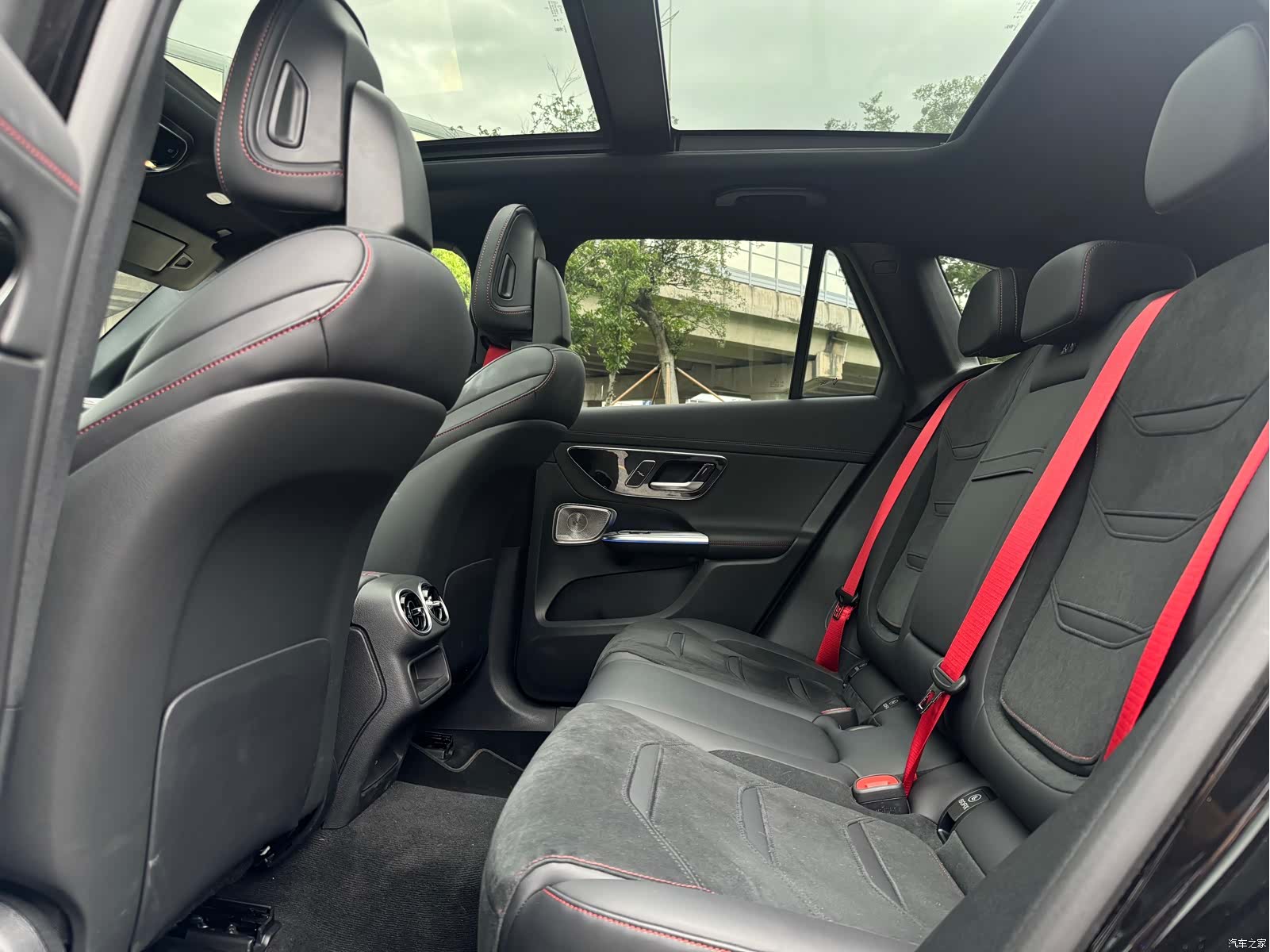 Mercedes-Benz GLC, 2025 7