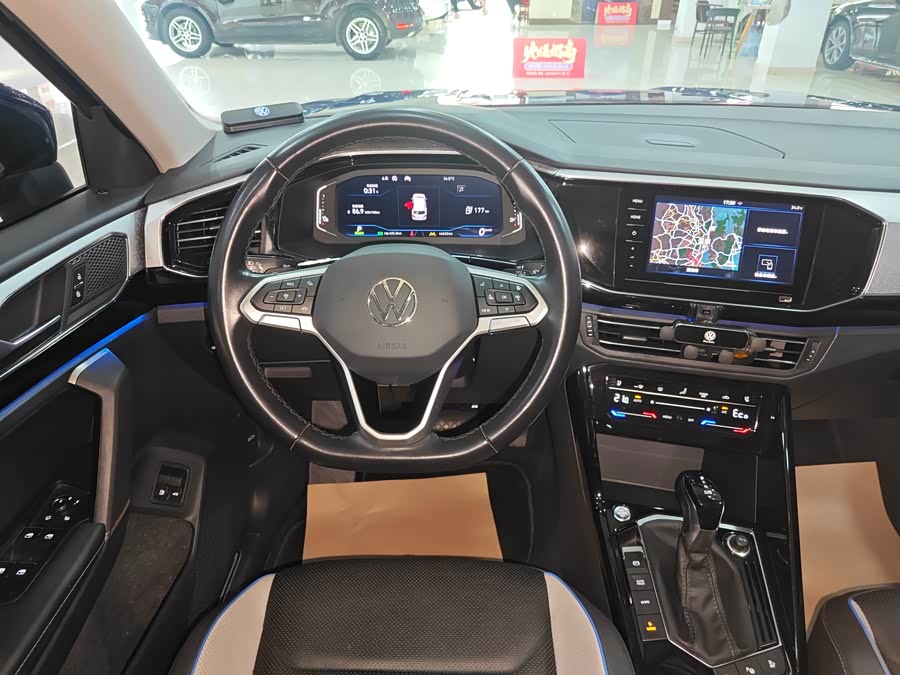 Volkswagen Tayron GTE 2022, фото 18