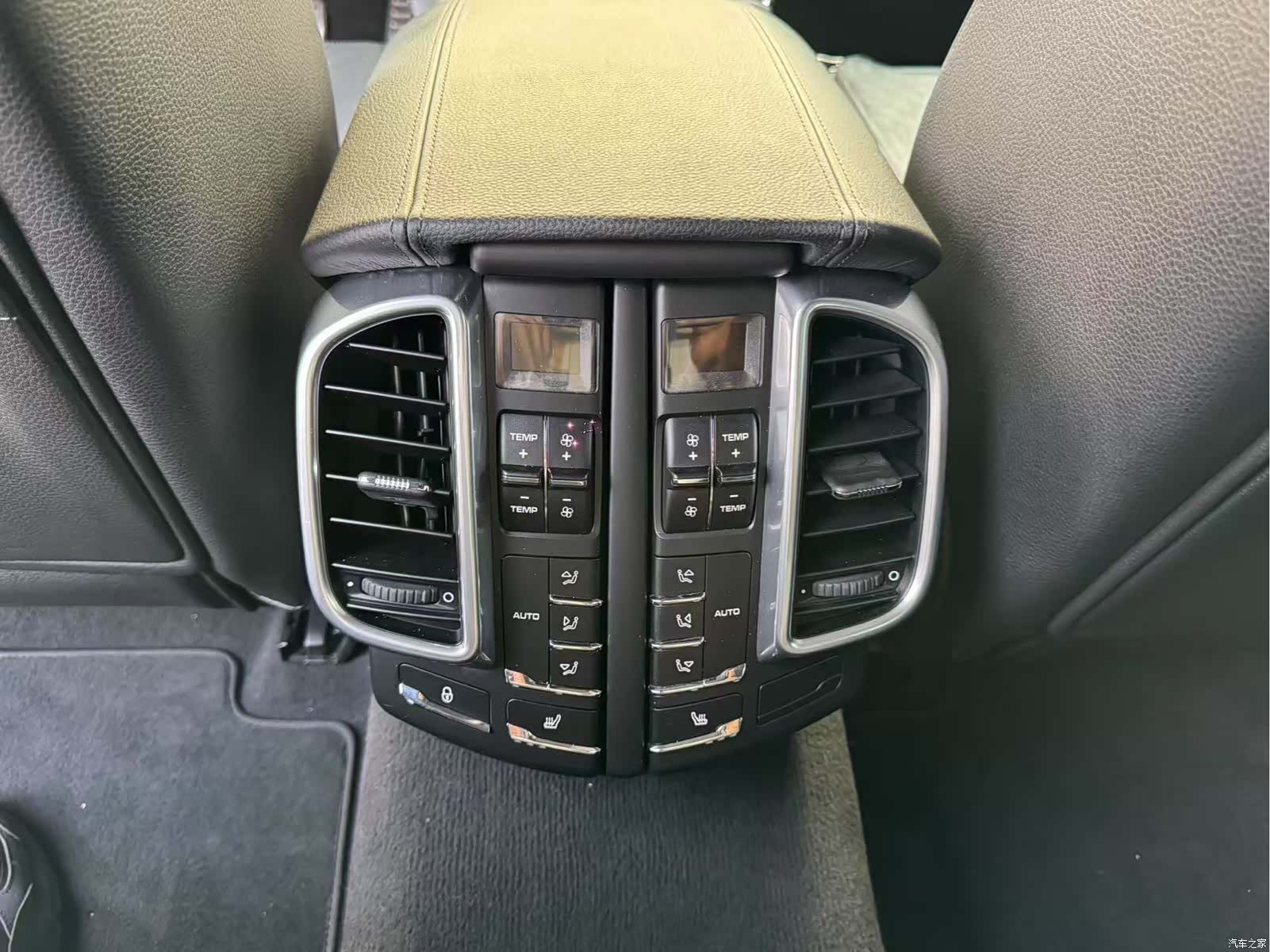 Porsche Cayenne, 2014 14