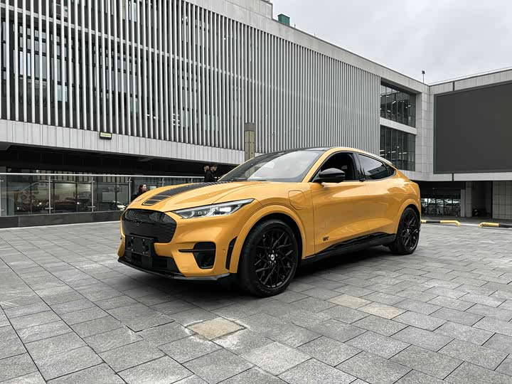 Ford Mustang Mach-E GT Storm Edition 2024