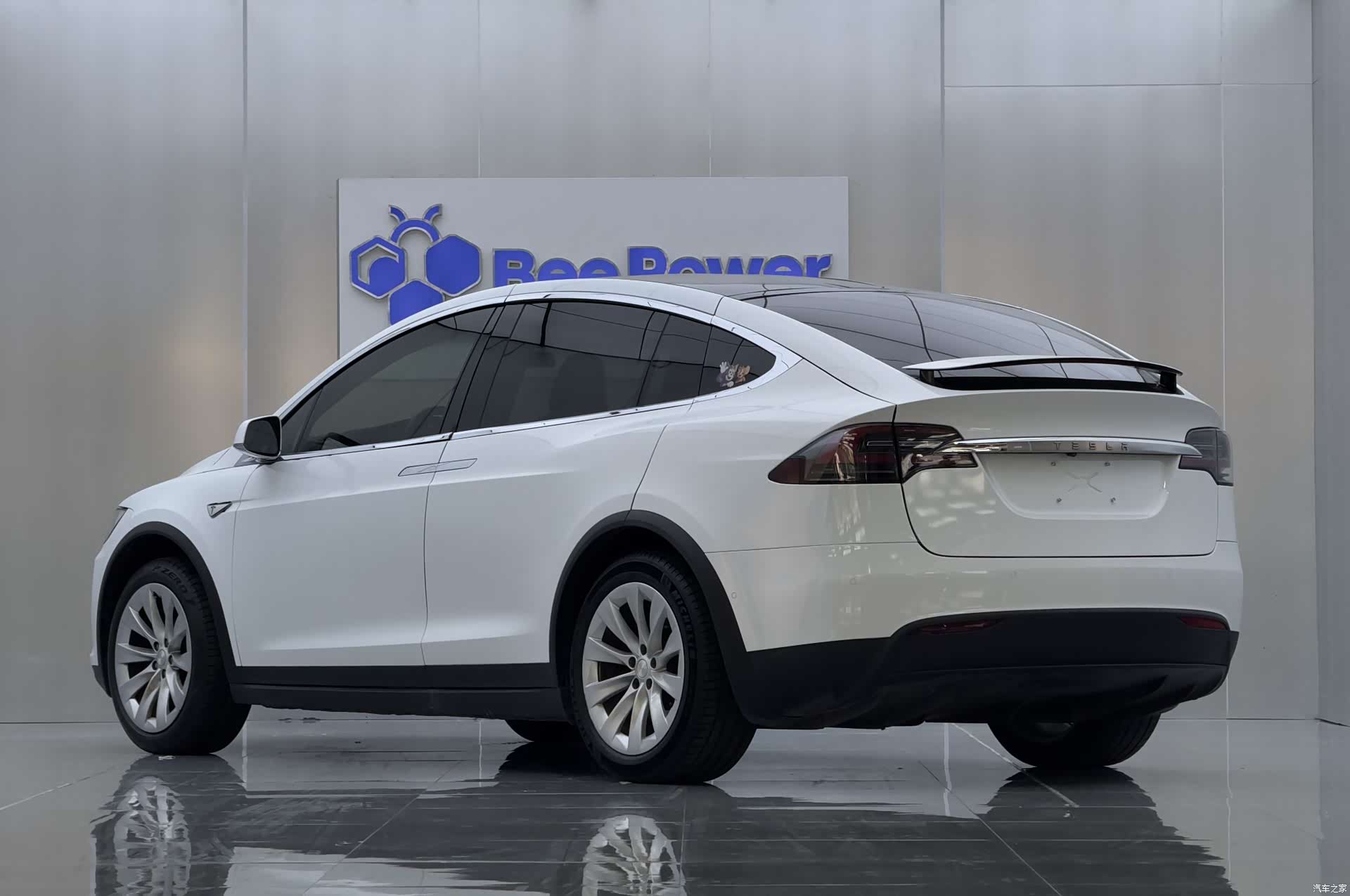 Tesla Model X, 2016 8
