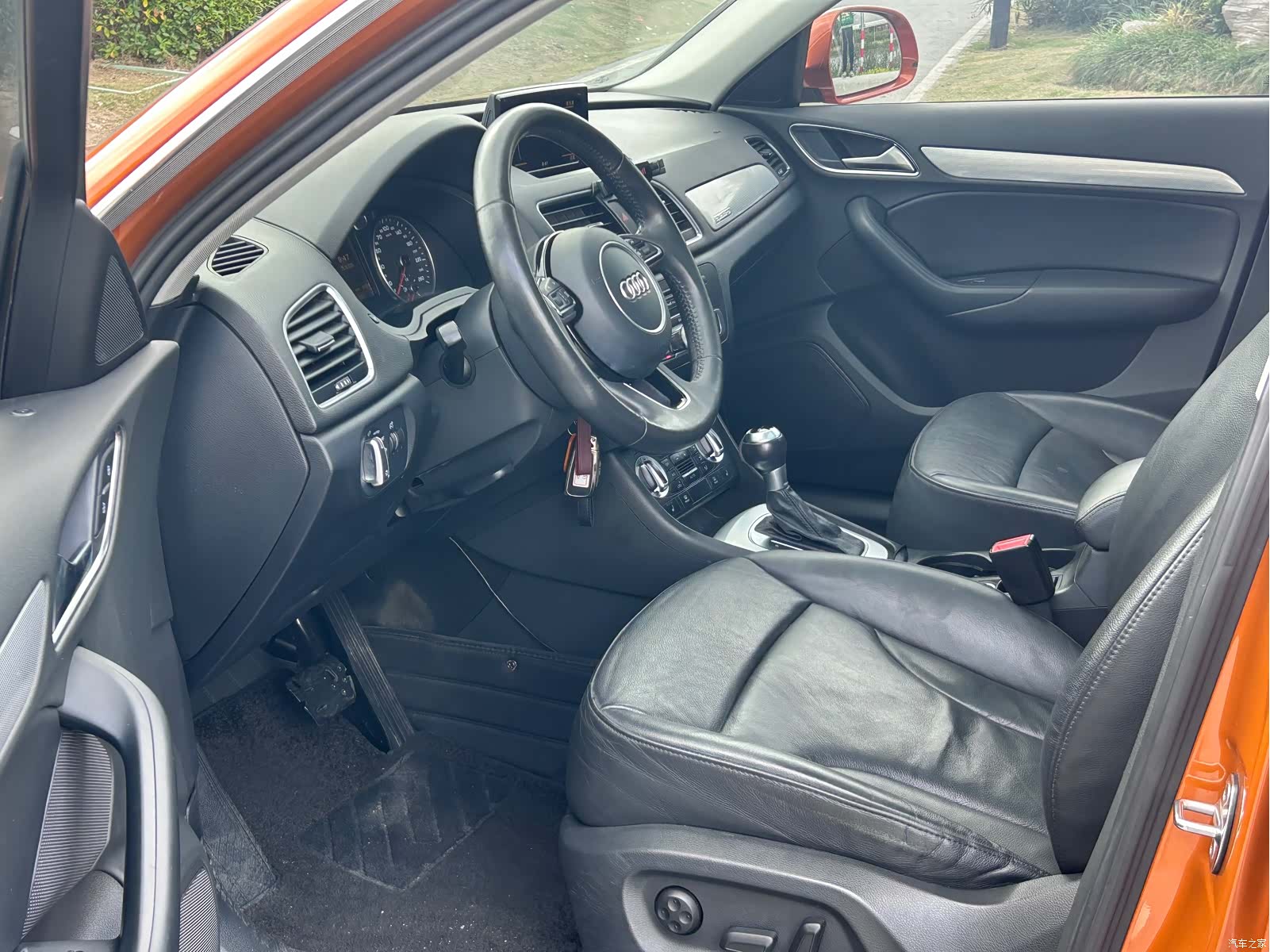 Audi Q3, 2014 9