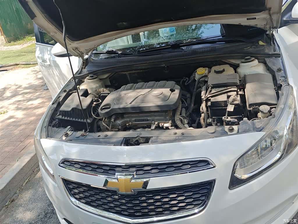 Chevrolet SE, 2016 21