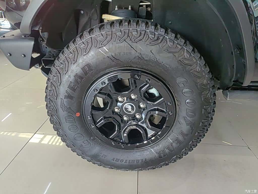 Ford Bronco, 2025 23