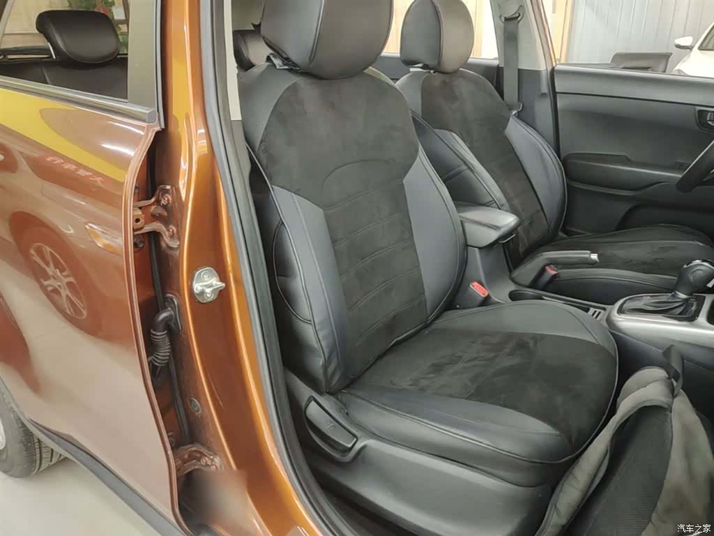 Kia KX3, 2016 25