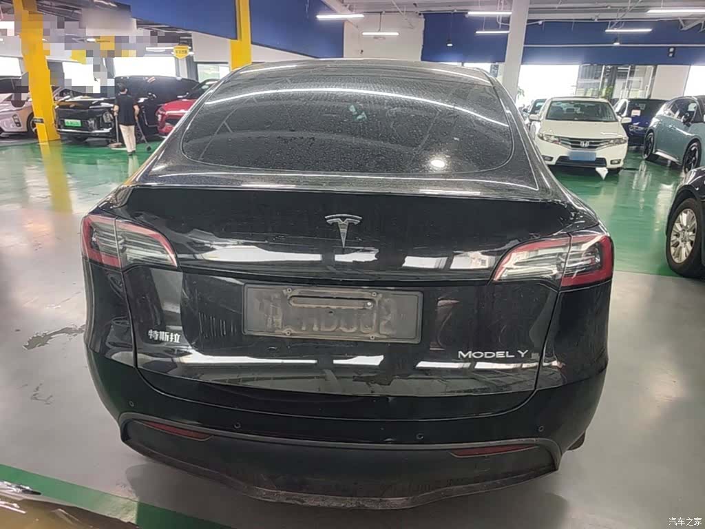 Tesla Model Y, 2022 6