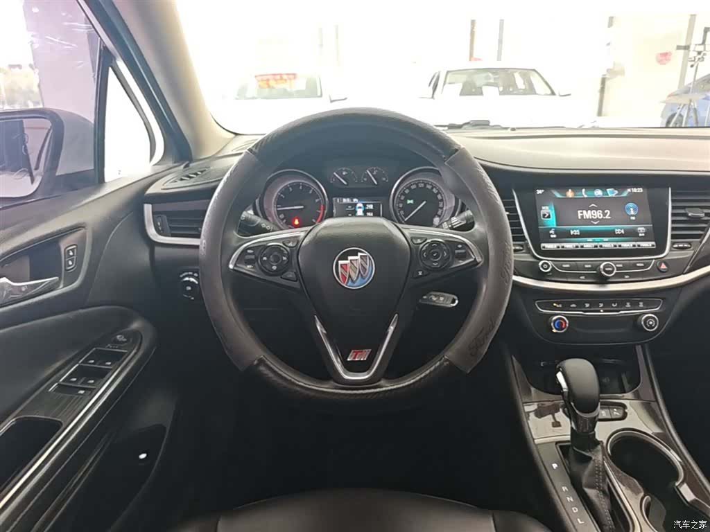 Buick Verano, 2018 11