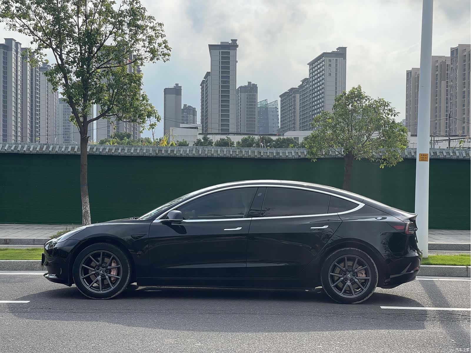Tesla Model 3, 2020 14