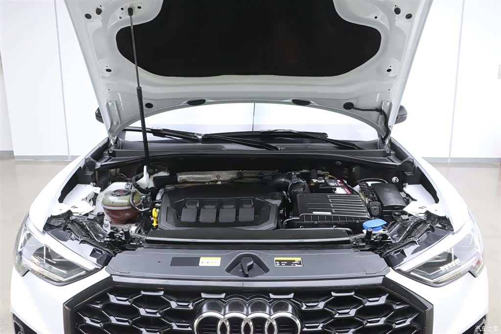 Audi Q3, 2022 31