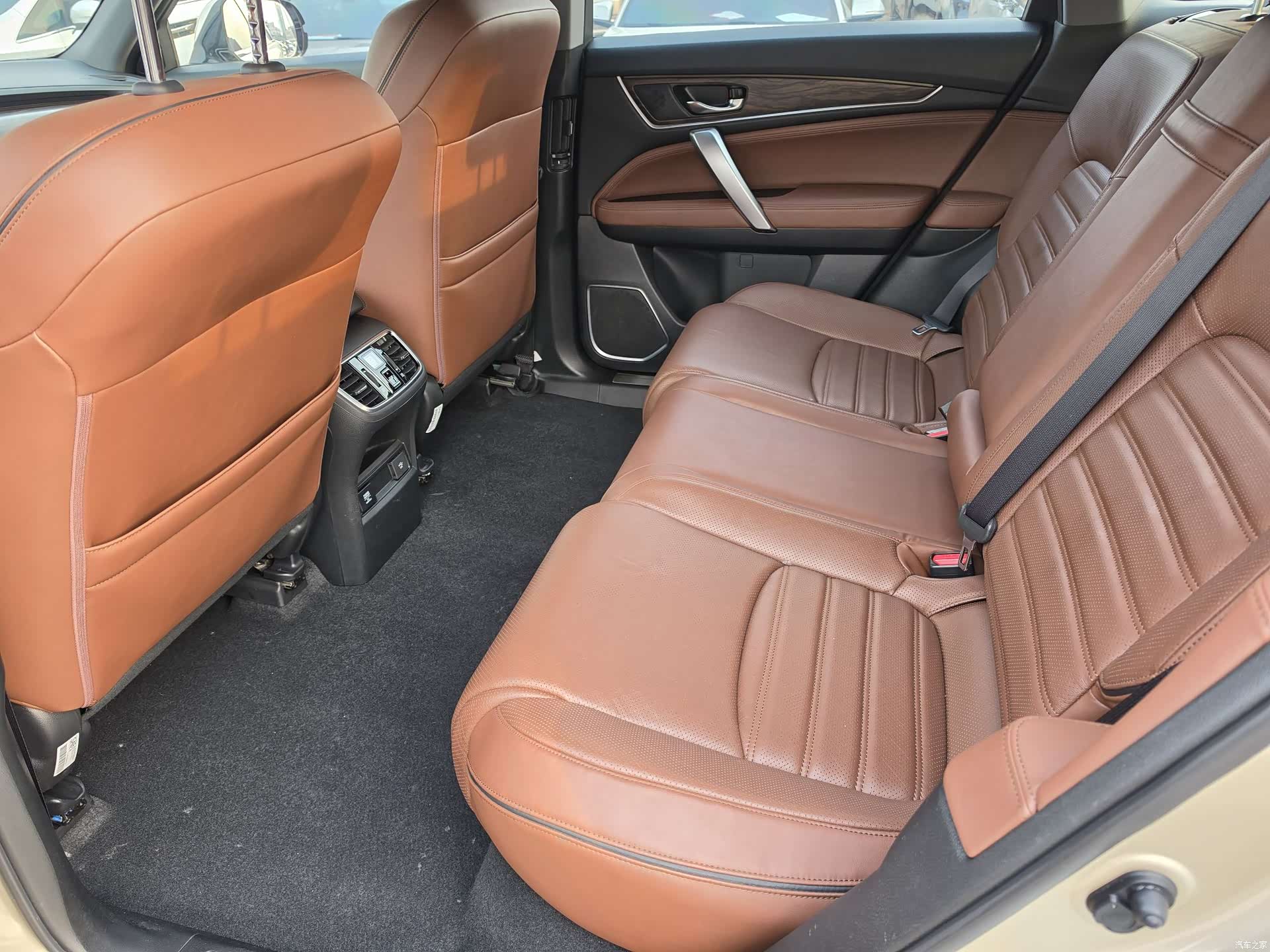 Honda UR-V, 2017 11