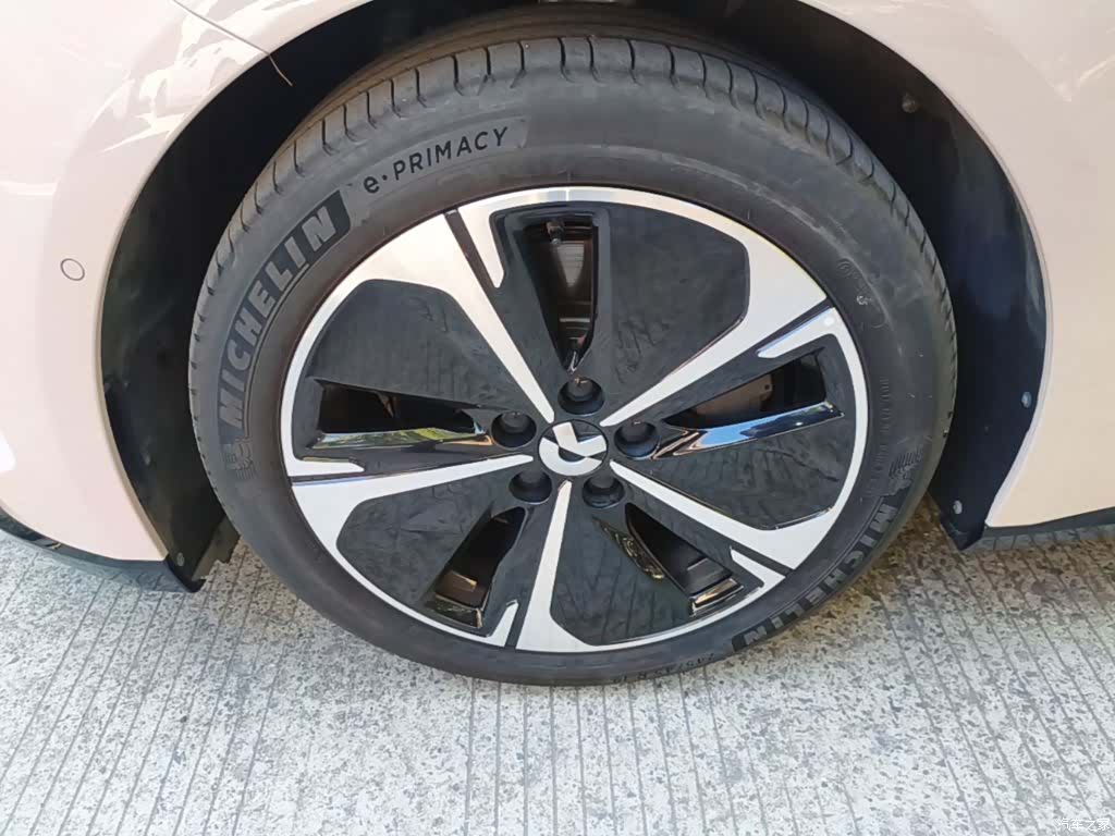 NIO ET5, 2025 25