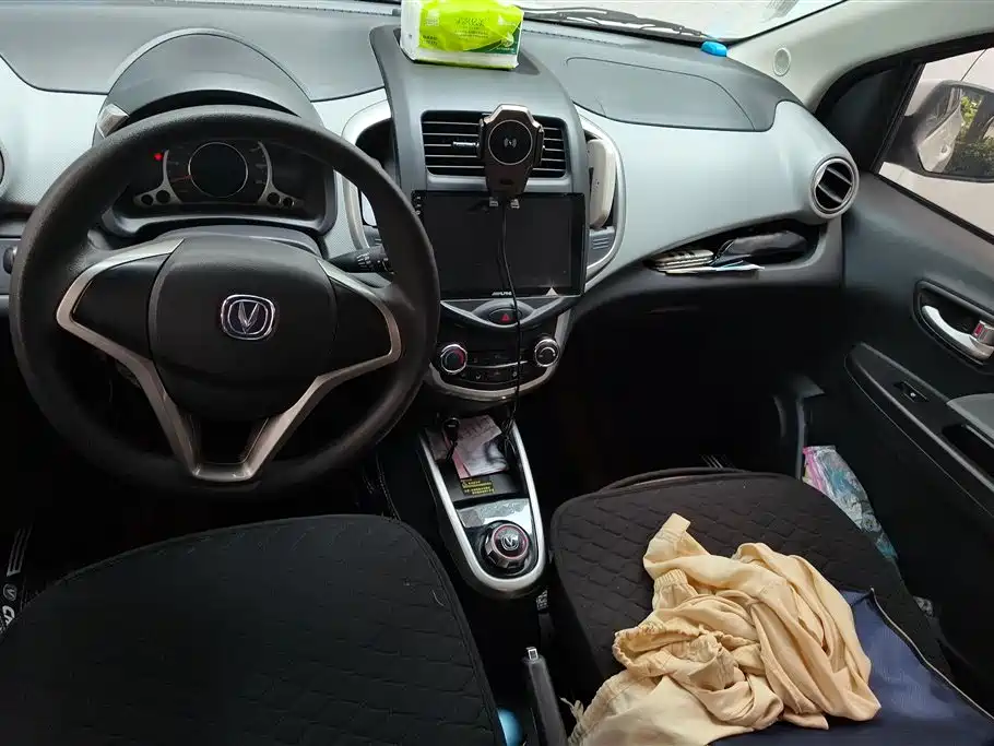 Changan Benben E-Star