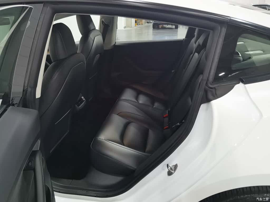 Tesla Model 3, 2021 15