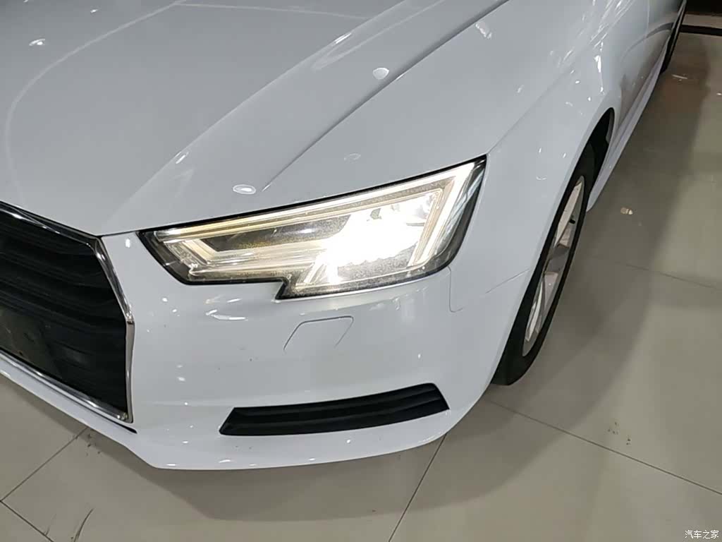 Audi A4L, 2017 24