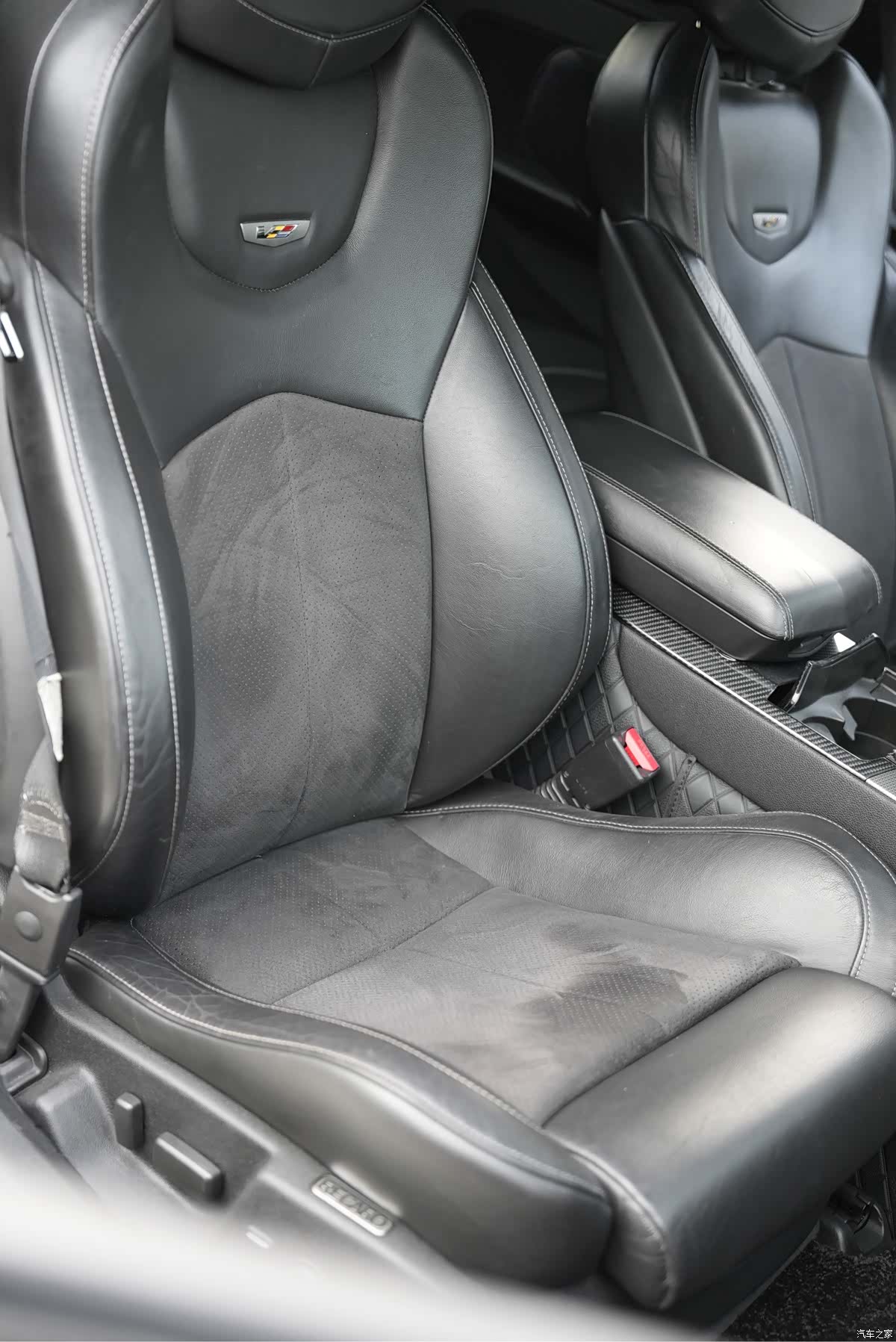 Cadillac CTS, 2013 10