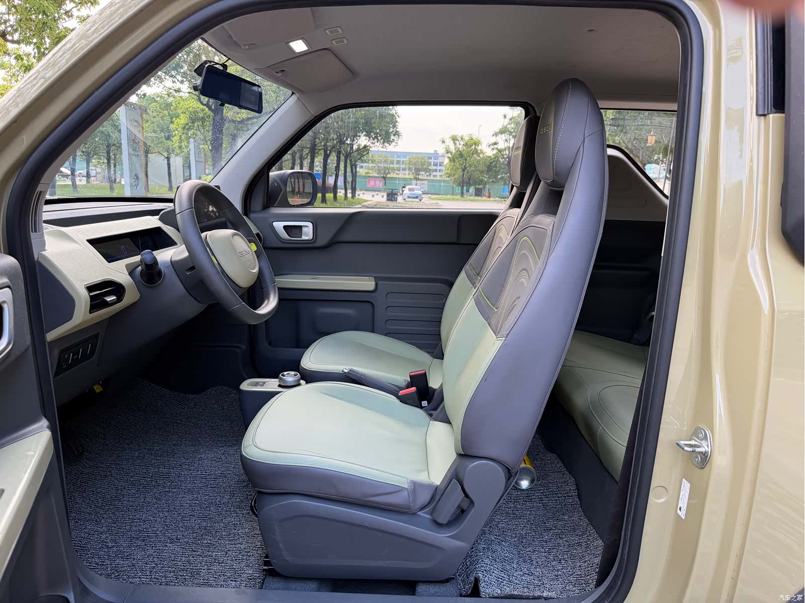 Geely Panda, 2024 4