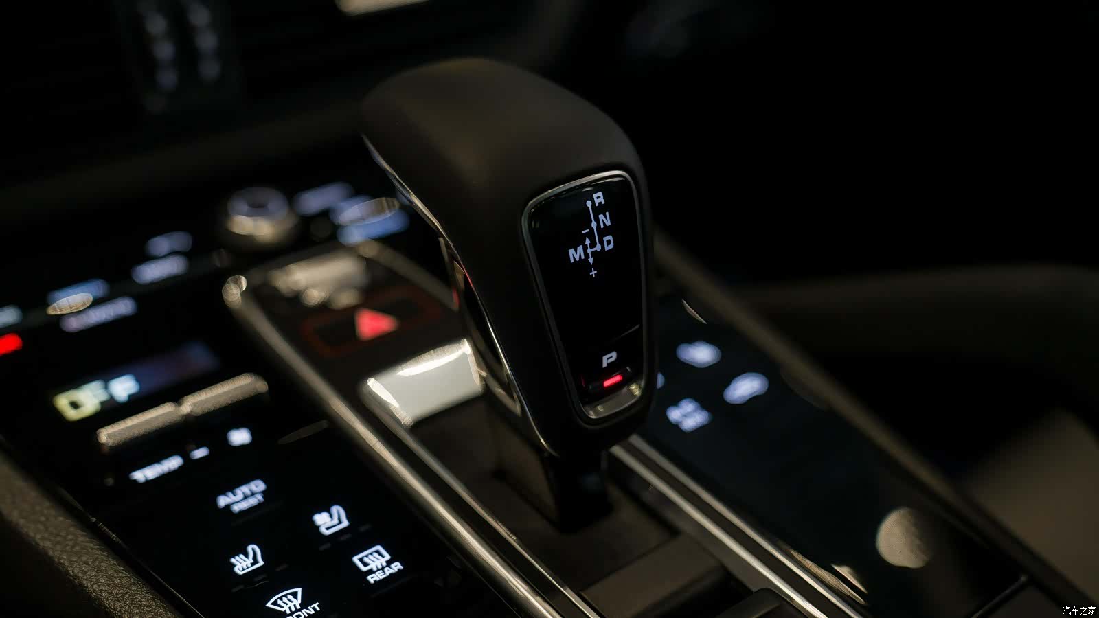 Porsche Cayenne, 2020 7