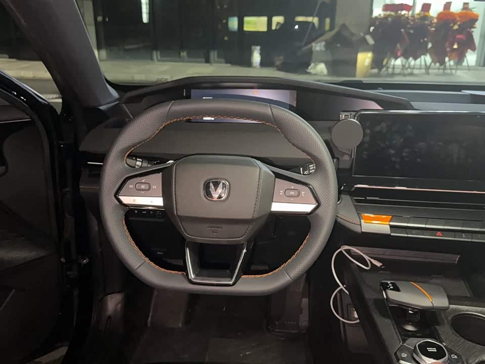 Changan UNI-V Smart iDD