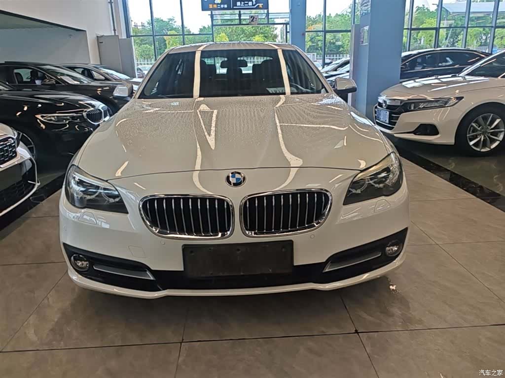 BMW 5 Series, 2017 3
