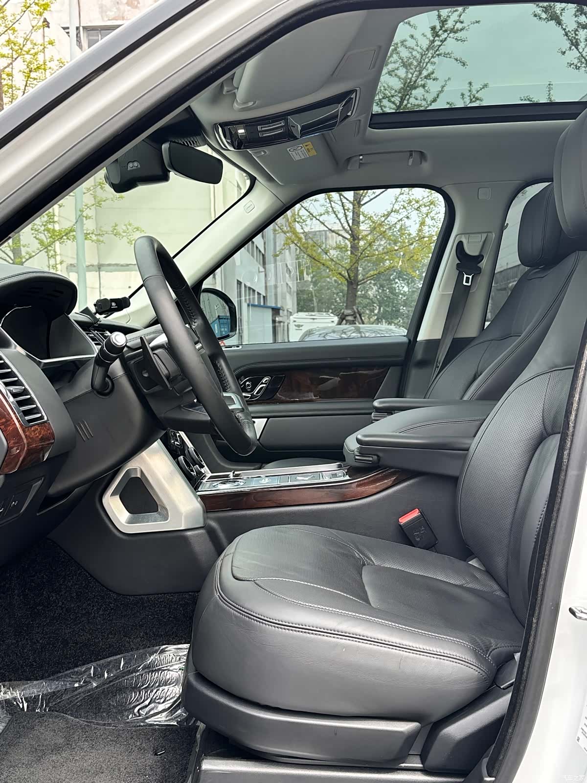 Land Rover Range Rover, 2020 15